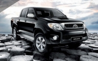 Защита топлив. бака Toyota Hilux 2011-